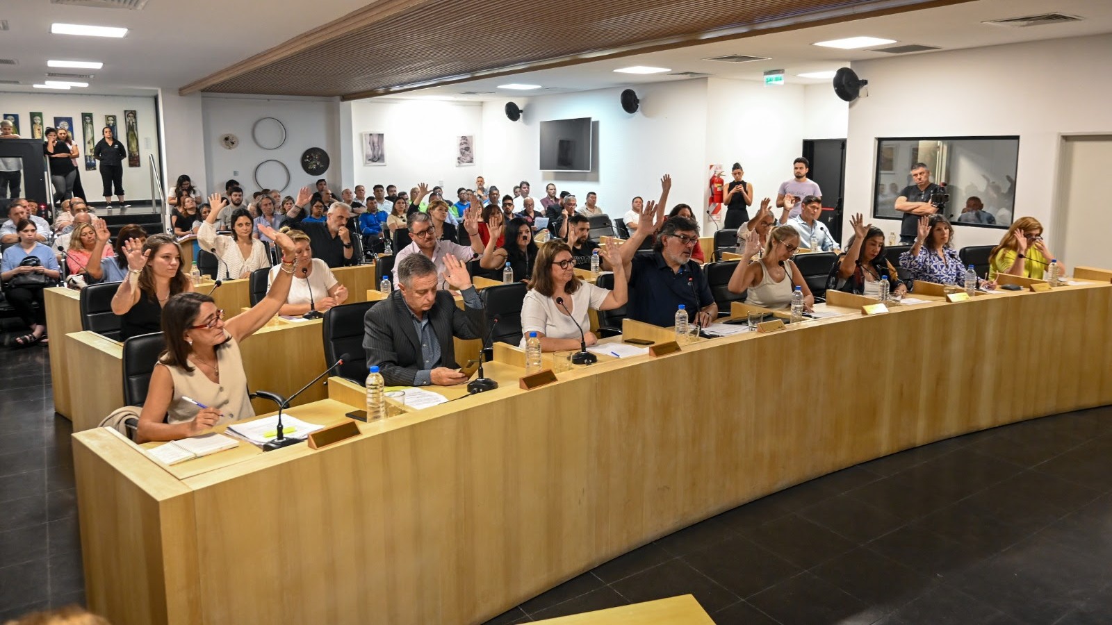 Se aprobó por unanimidad el proyecto de Ariel Sujarchuk para la creación de la Policía Municipal y la Guardia Urbana de Escobar